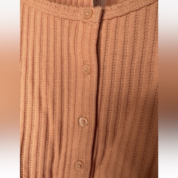 NWT Gap Large Pointelle Button Front T Shirt Orange Peach Long Sleeve tee top - Picture 7 of 7